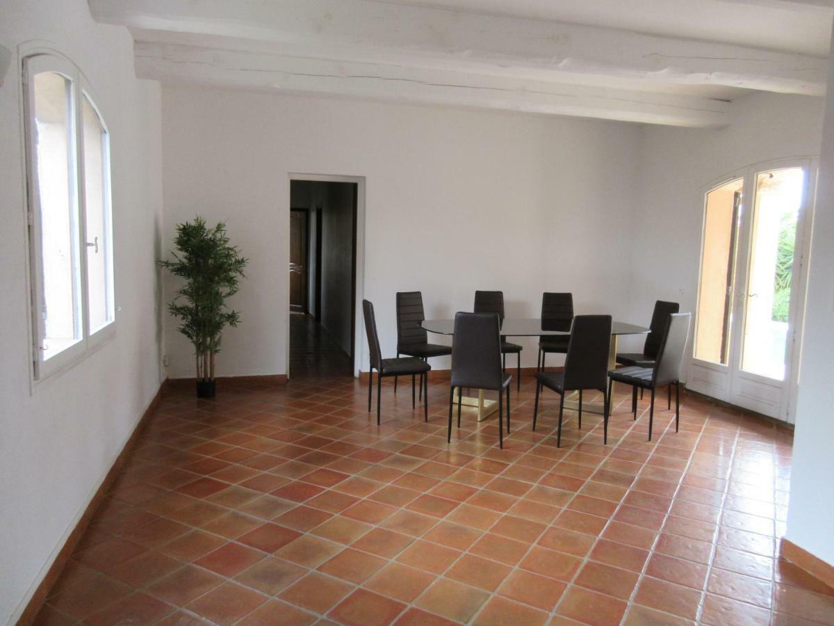 Villa Spacieuse, Climatisation, Piscine, Jardin Paysage, Proche Mer 滨海圣西尔 外观 照片